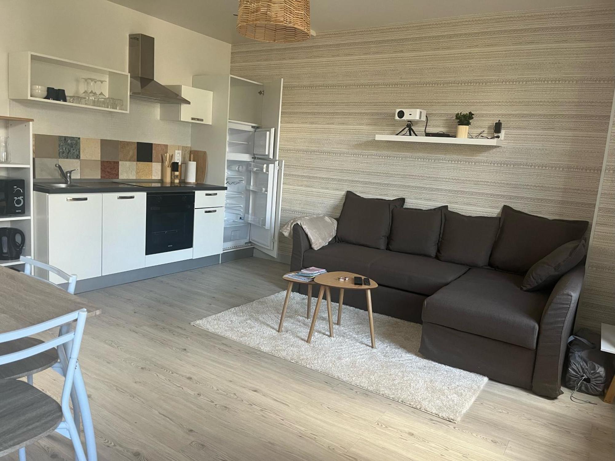 Apartamento Les Betises, Duplex Hyper-Centre Cambrai Exterior foto